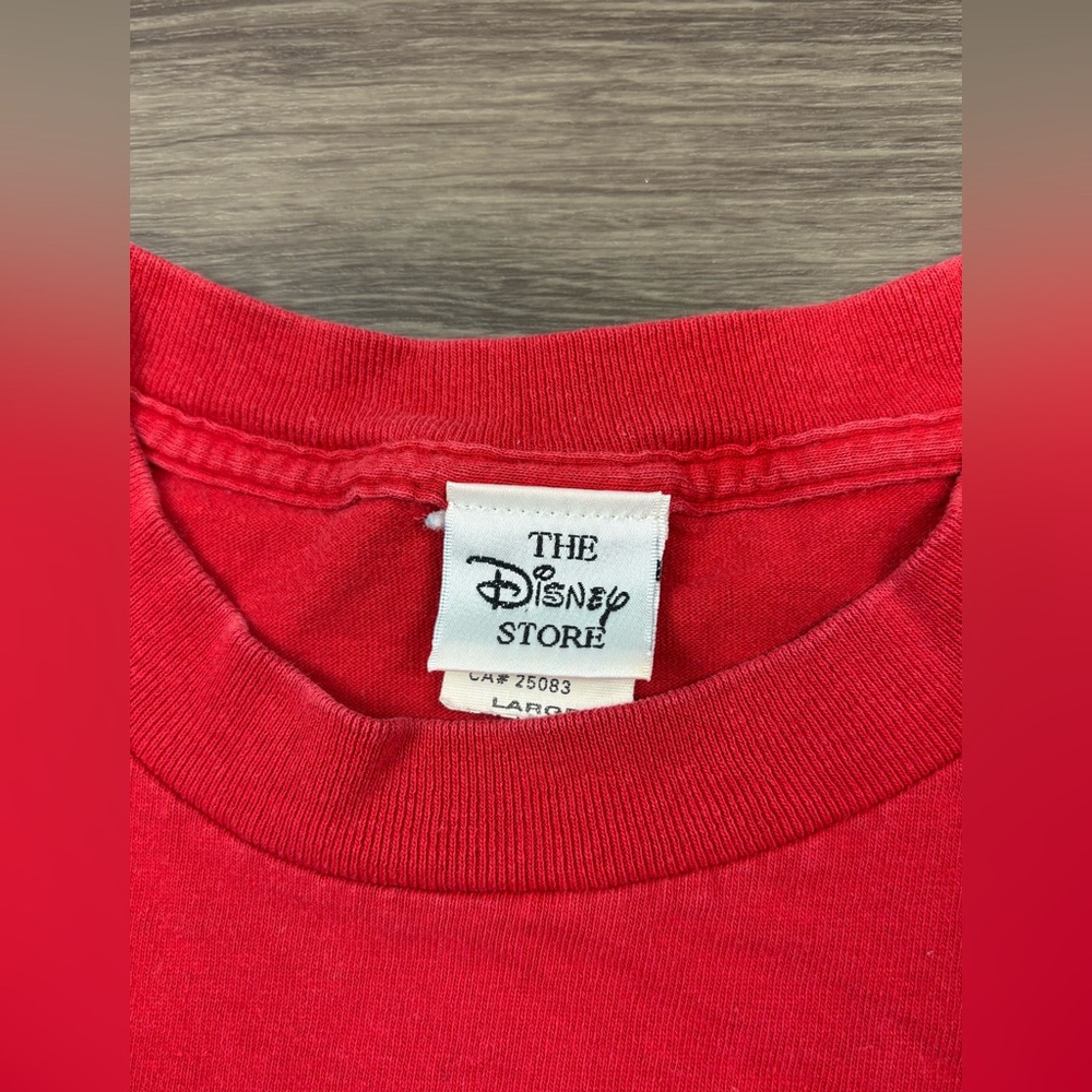 Vtg Disney Store Pooh Naturalist T-Shirt Sz L Red Piglet Single Stitch USA Made - Picture 4 of 11